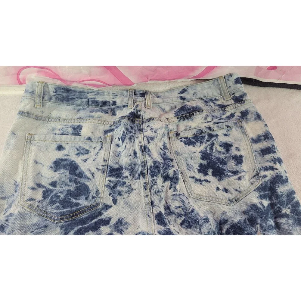 Shein Men's Tie Dye Cartoon Graphic Patched Jeans Blue Distressed Size 40